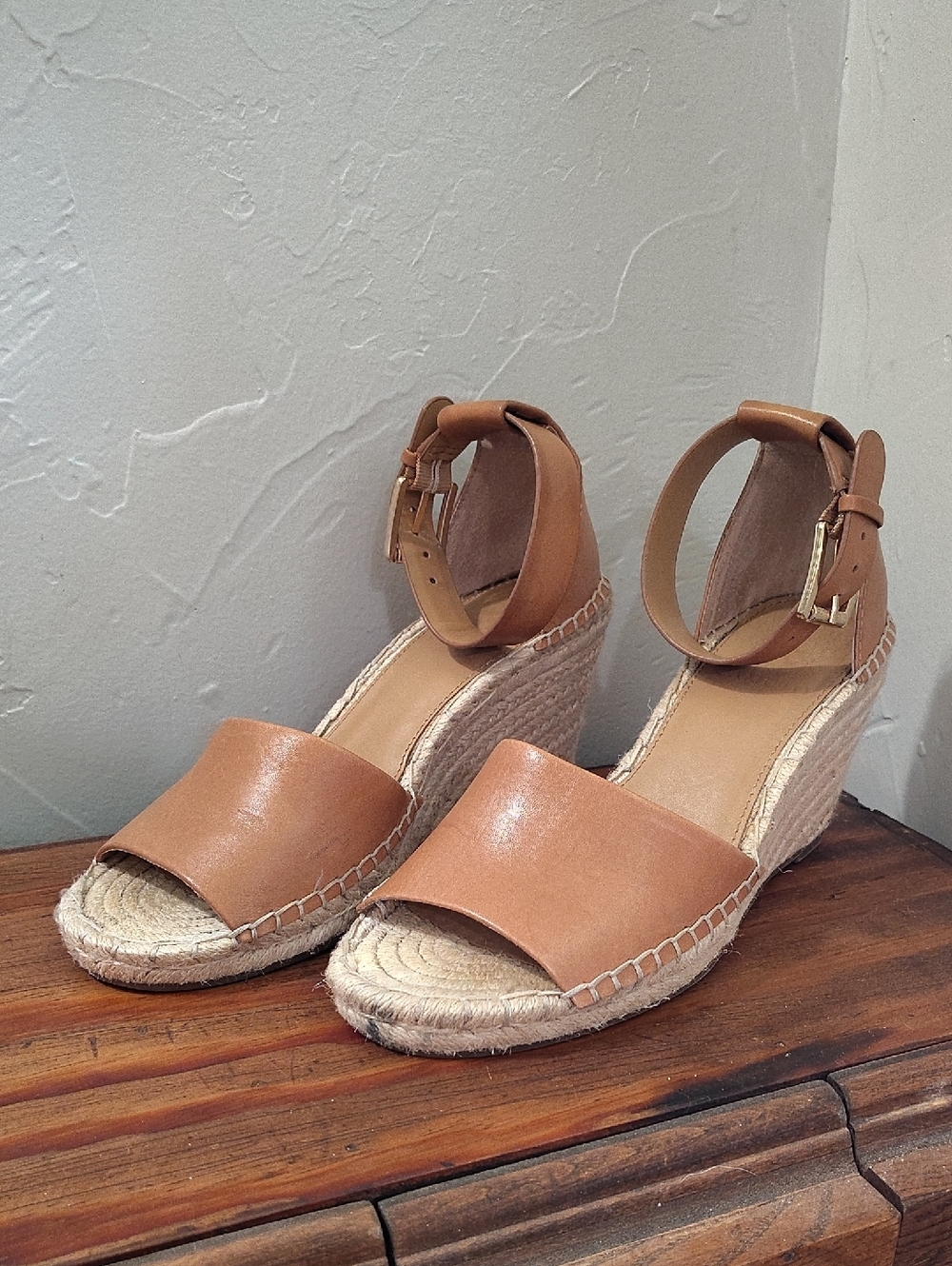 Vince Camuto Leera Espadrille Wedge Sandal Size 7.5 Tan
